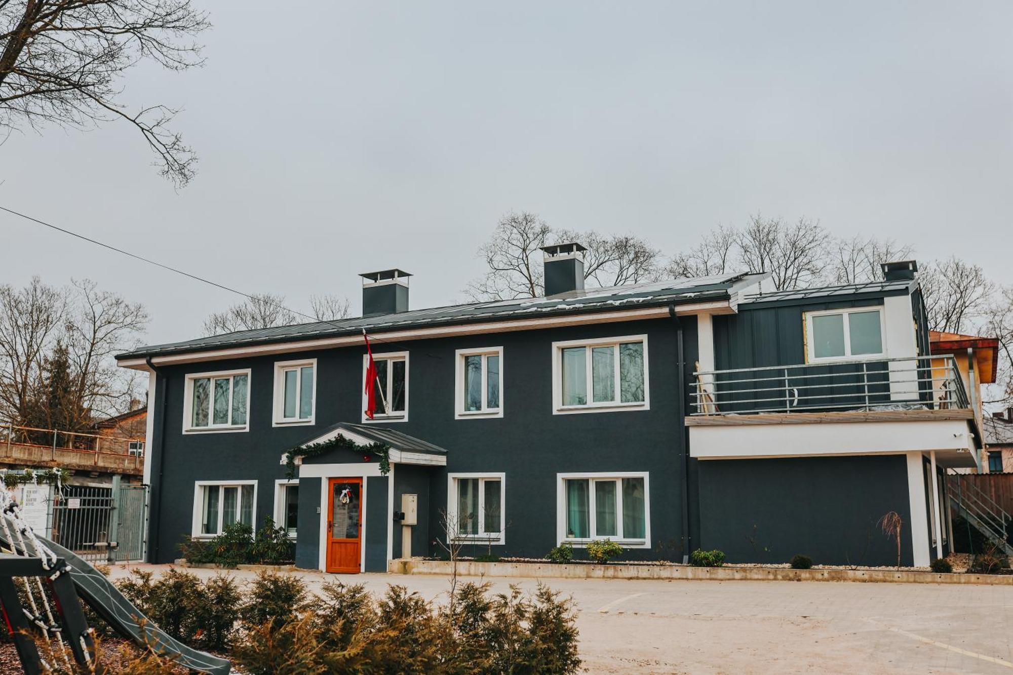 Green Garden & Private Parking Apartments With Playground Riga Exterior foto